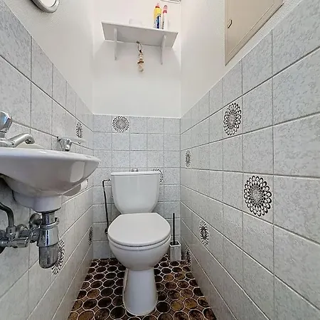 Flat Sun & Zen - * De Panne